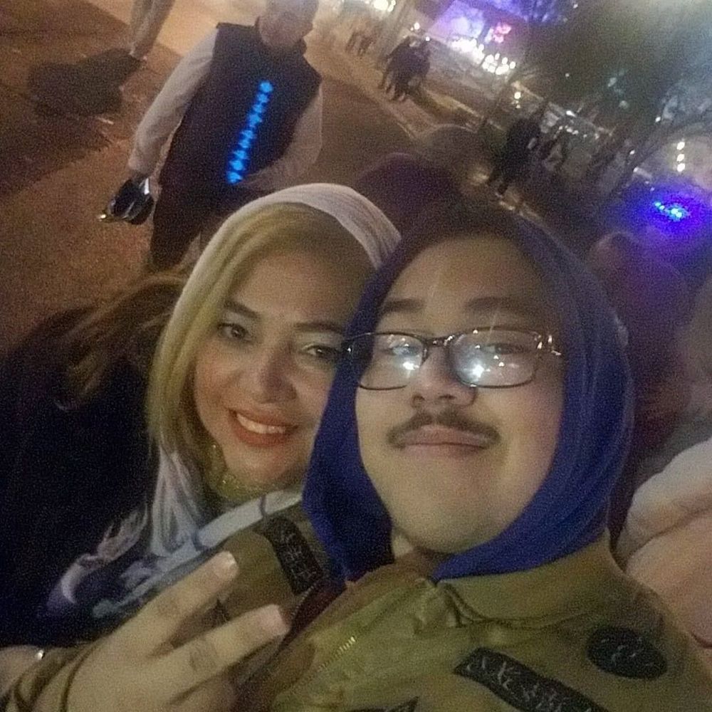 Meet your Posher, Maria isabel